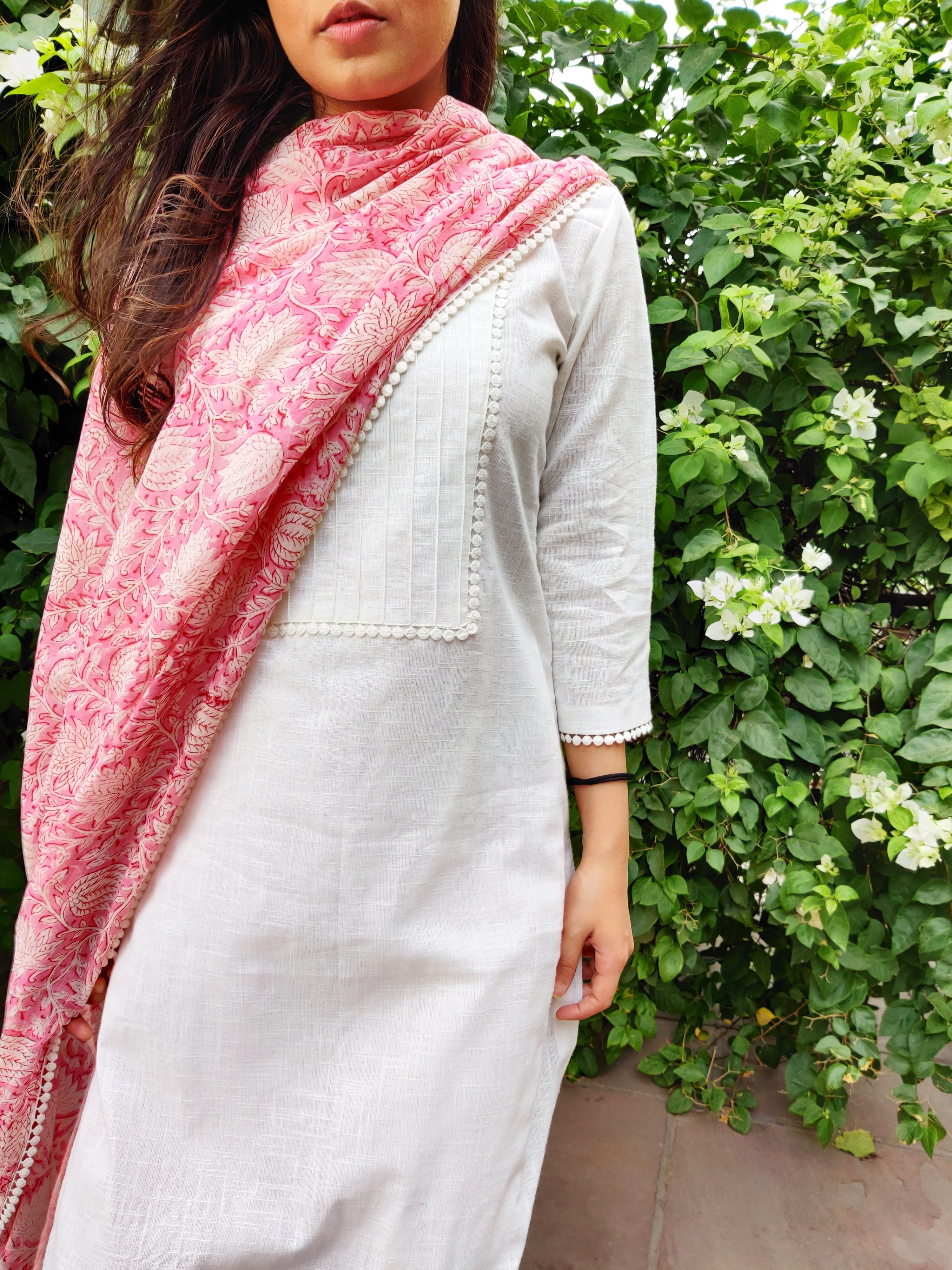 White linen set with blockprint dupatta