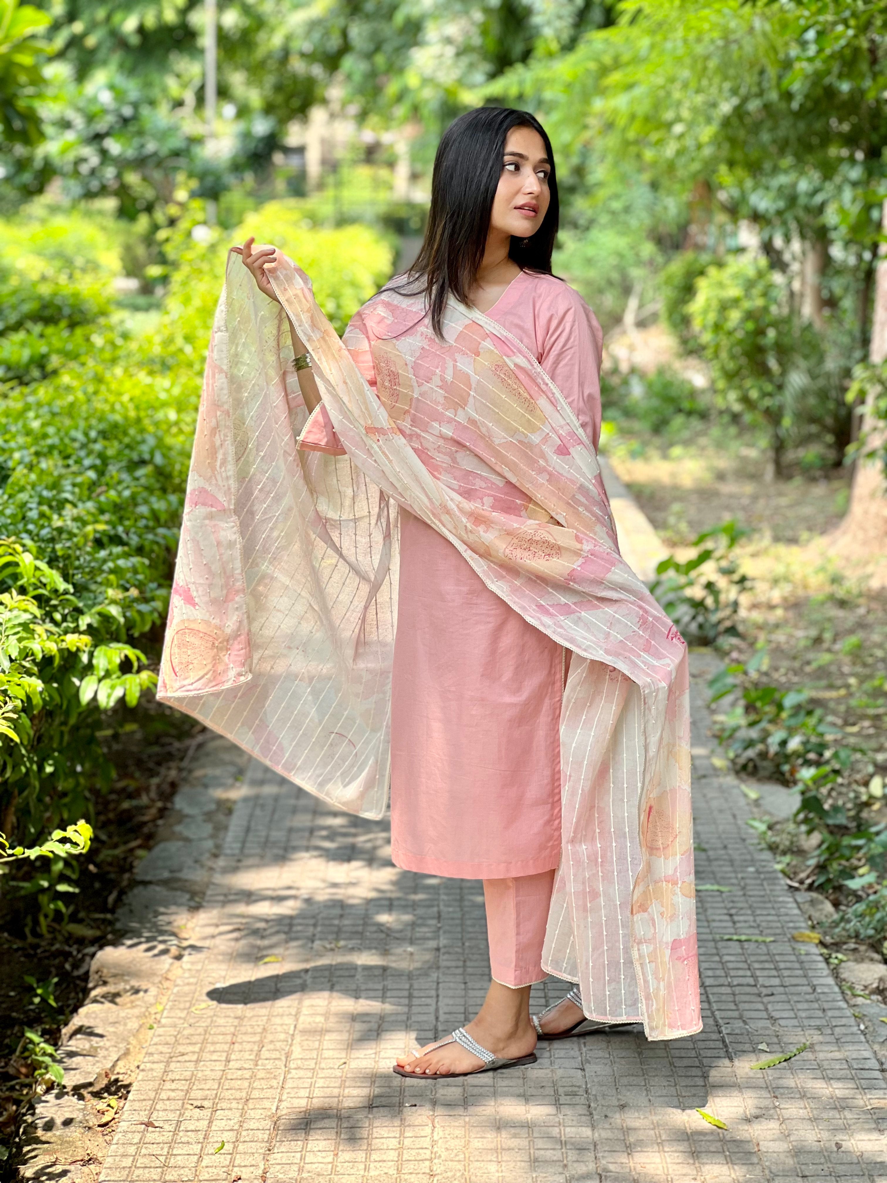 Pink hand painted cotton set