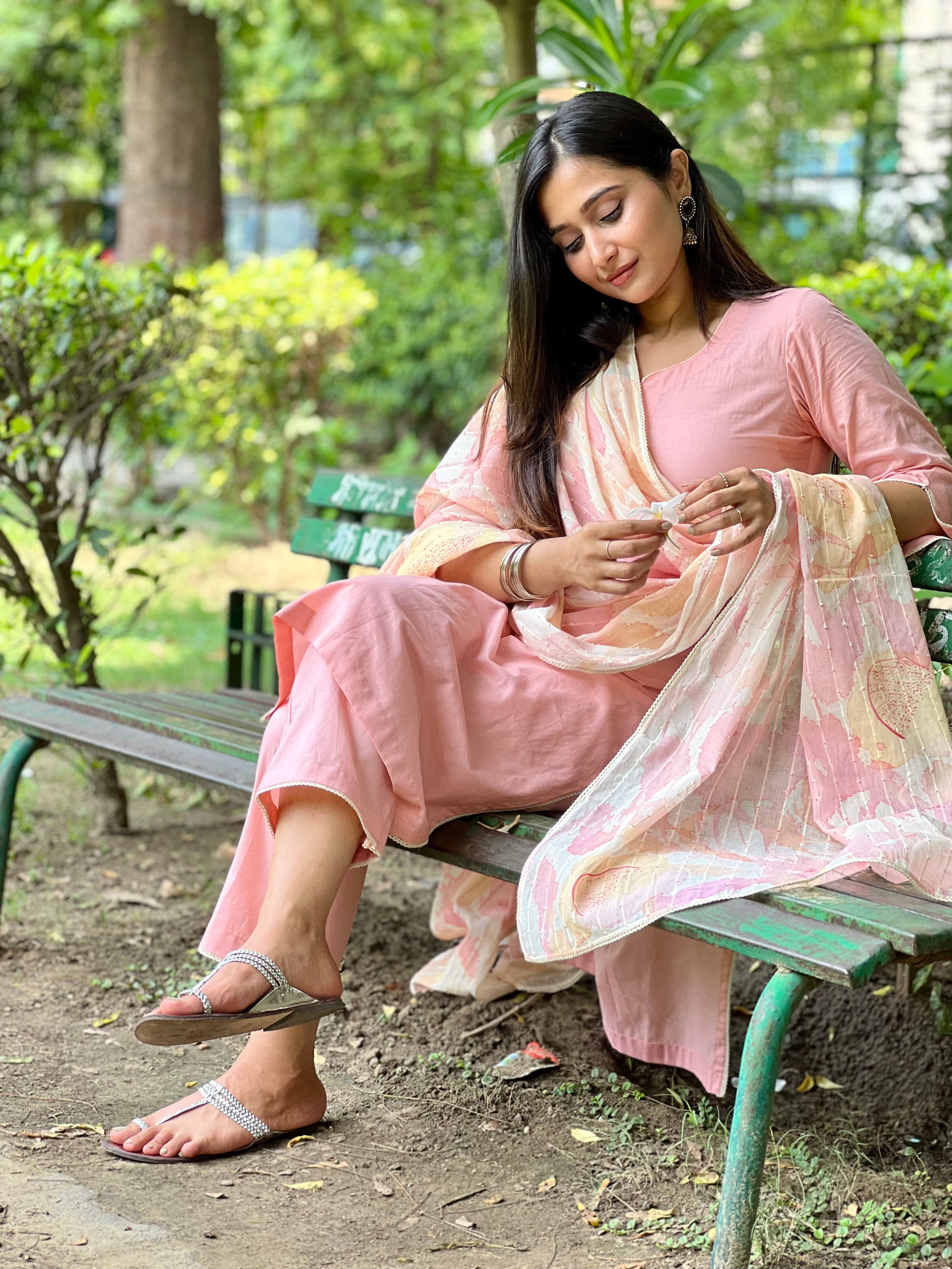 Pink hand painted cotton set
