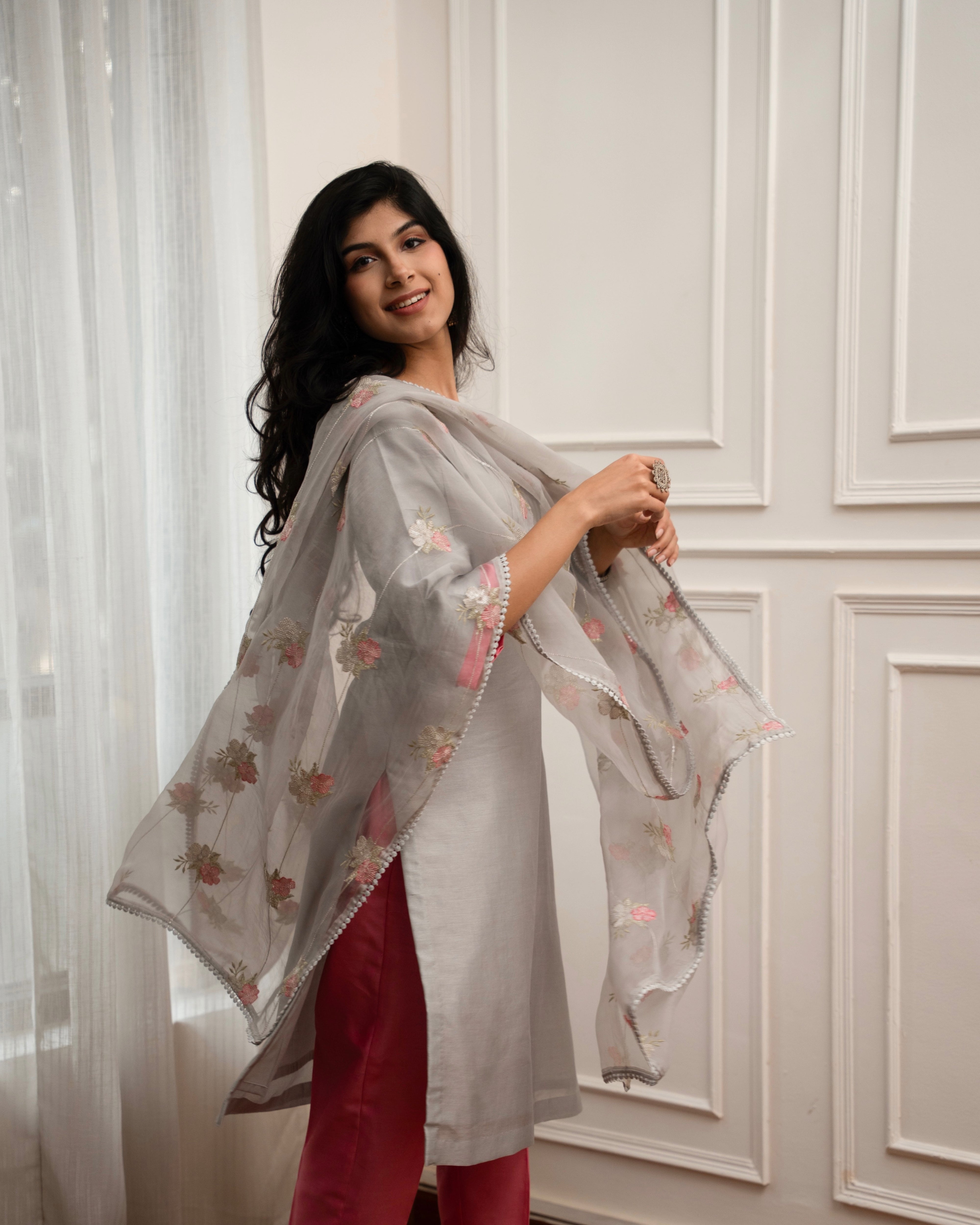 Grey bloom chandreri set