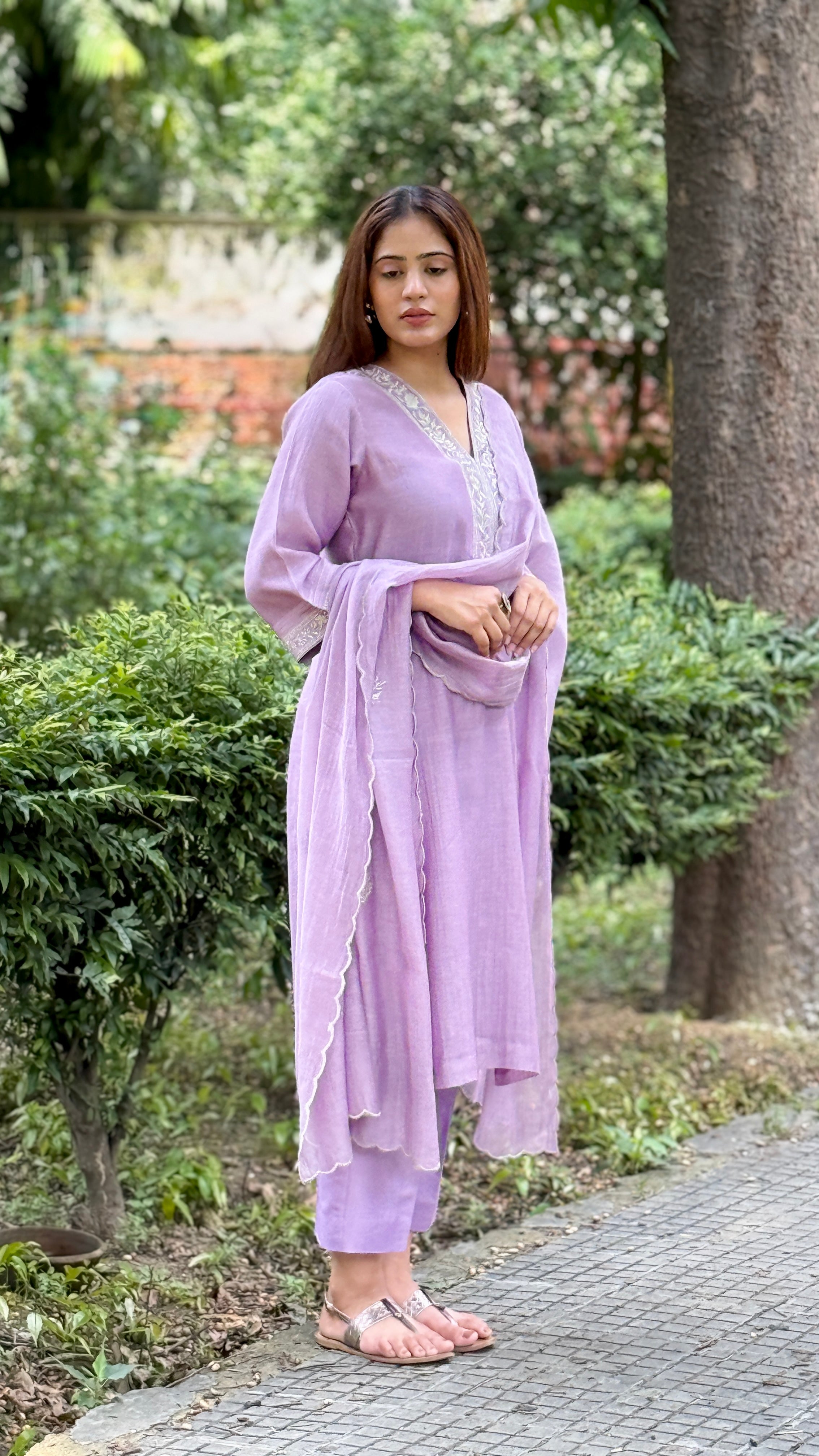 Lilac embroidered chanderi set