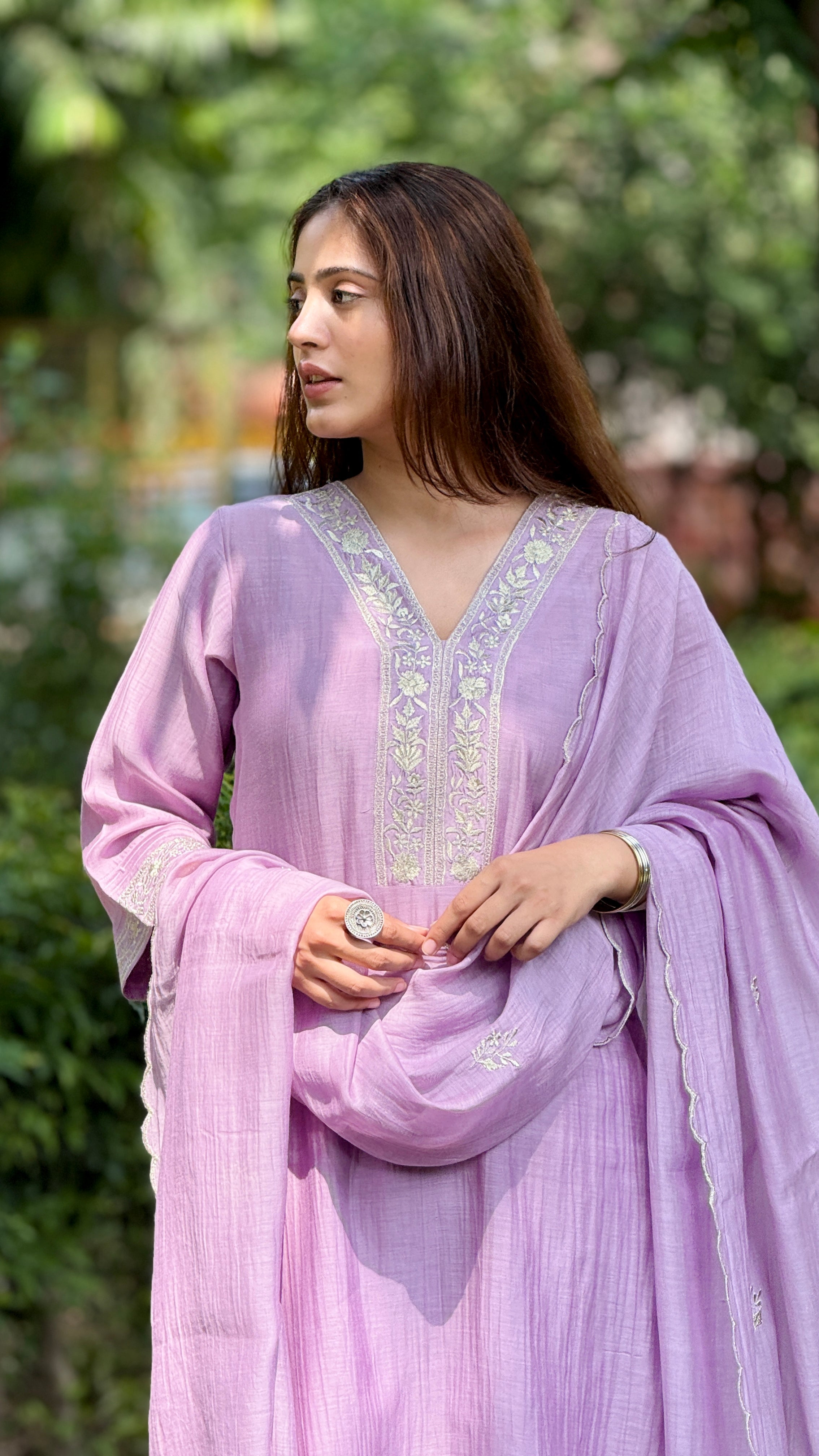 Lilac embroidered chanderi set