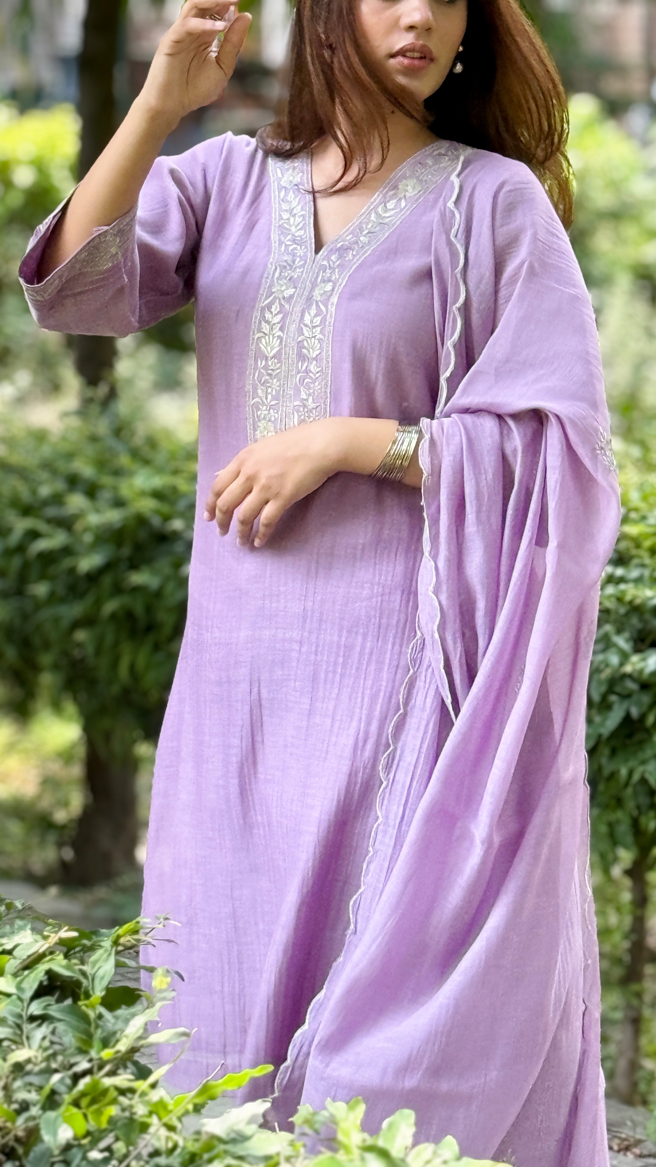 Lilac embroidered chanderi set